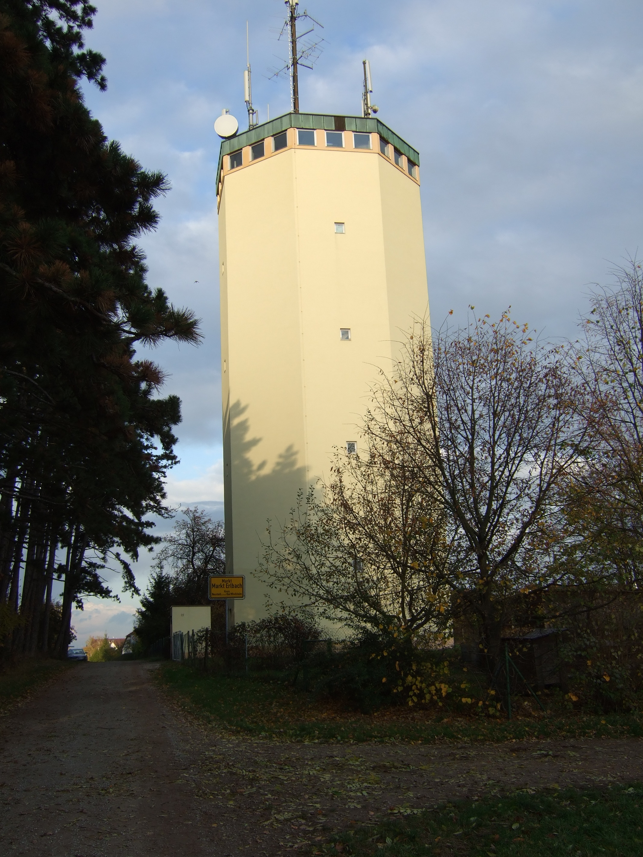 Markt Erlbach 01.jpg